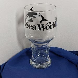 Vintage Sea World Shamu 6.5" Souvenir Drinking Glass /Goblet
